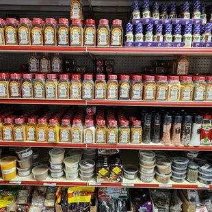 Ya want spices??? They got spices!!