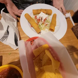 Fried taquitos