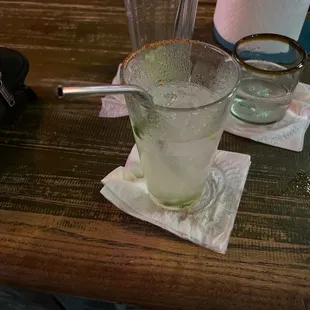 Spicy mezcal margarita