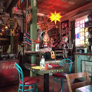 Bands play Friday and Saturday nights, soon Thursday as well!