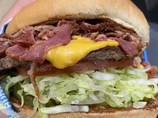 Shake 'N Buns