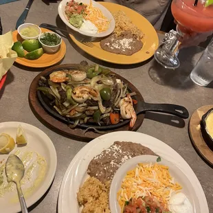 Fajitas for two. So much food! And it&apos;s amazing!