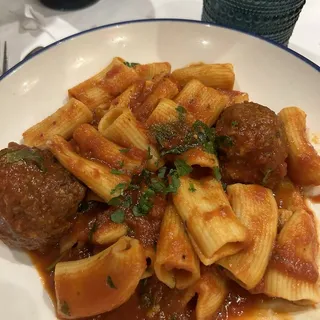 Rigatoni alle Polpette