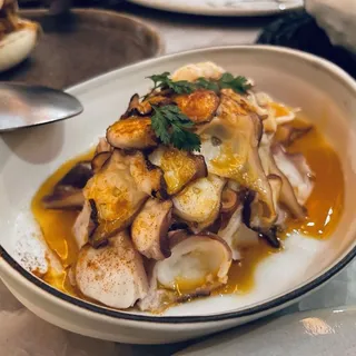 Pulpo Con Papa Alina