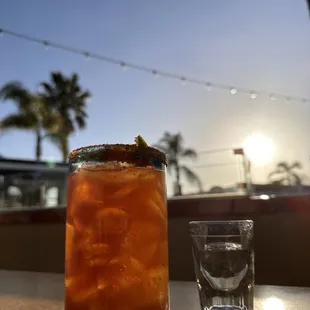 drink, oysters and mussels