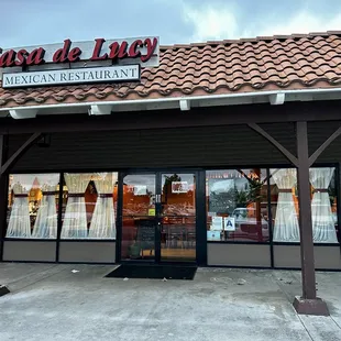 This is the front of Casa de Lucy restaurant.