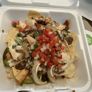 Poppa Style Nachos