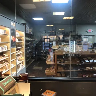 Humidor left