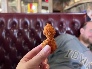 Z’s Eatery And Draught Haus