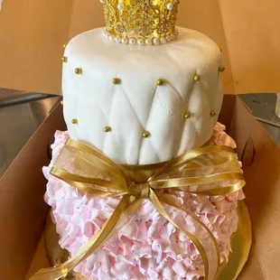 Two tier princess theme cake