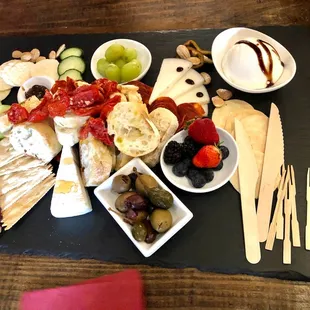 Cheese board: Brie, drunken goat cheese, Buffalo mozzarella, duck prosciutto and chorizo!