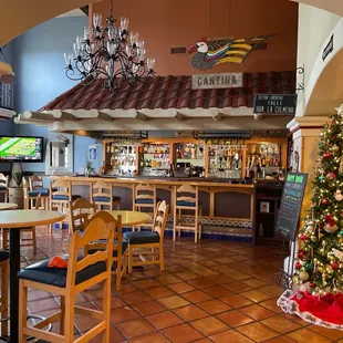  bar with a christmas tree