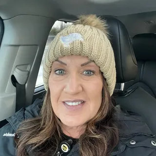 Kelly D.
