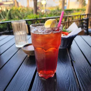 Tropical iced tea. Tasted like regular iced tea