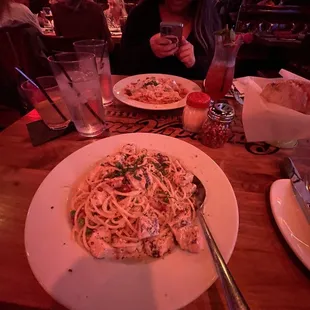 Fettuccine Alfredo