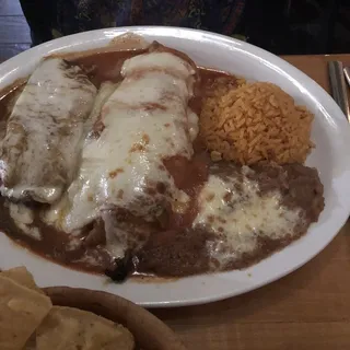 Tamal and Chile Relleno Combination