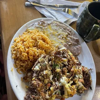 Huevos con machaca