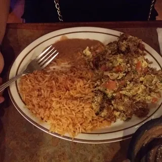 Machaca con huevo