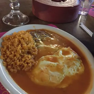2 Huevos Rancheros Con Arroz, Frijoles Y Tortillas