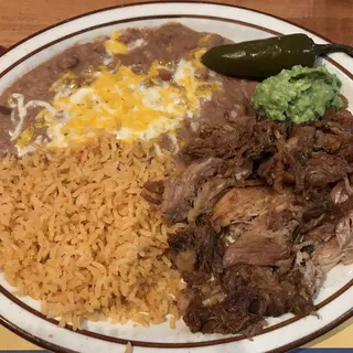 10. Carnitas de Puerco con Guacamole