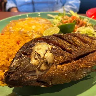 Pescado Frito (Tilapia)