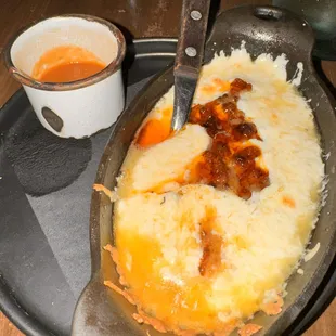 Chorizo Queso Fundido