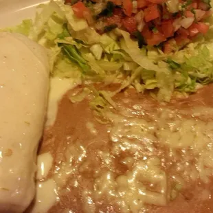a plate of mexican food