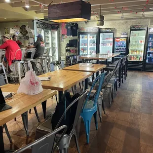 Another seating area.