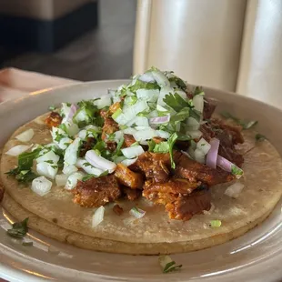 Al pastor taco