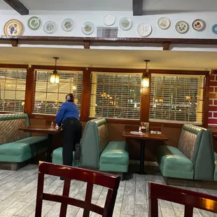 a man in a restaurant setting