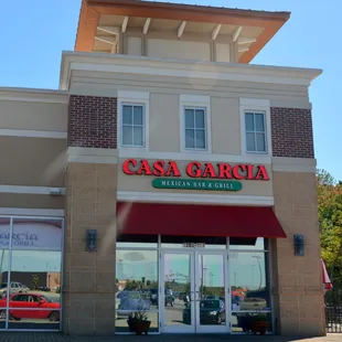 the front entrance of a restaurant