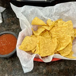 chips and salsa, salsa was good