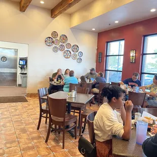 Restaurant seating