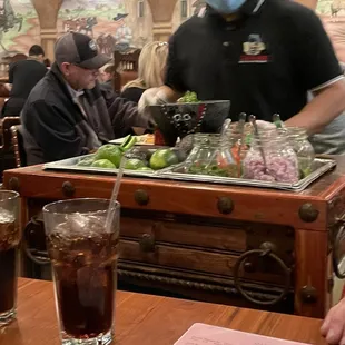 Tableside guacamole