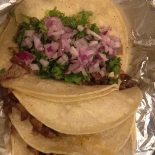 Tacos de carne asada