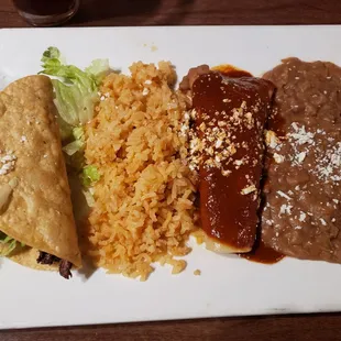 Carne asada crispy taco, chicken enchilada, rice &amp; beans