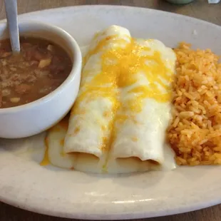 Chicken enchiladas with Charro beans