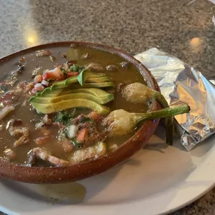 Carne en su jugo, to much bacon and salty