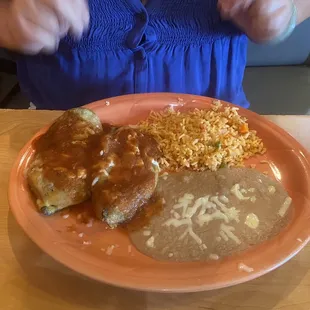 a plate of mexican food