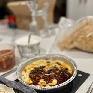 Queso Fundido con Chorizo