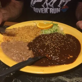 Pollo en Mole