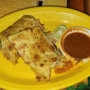 Quesirra birra burrito