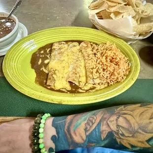 Enchilada Monday... Encha-YUMday! 2 beef 1 chicken