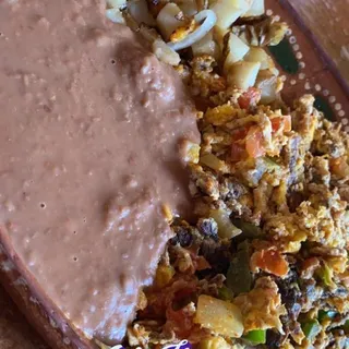 Huevos con Machaca