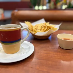 Coffee salsa &amp; chips