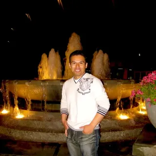 Javier R.