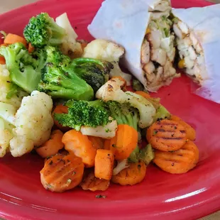 Yummy Chicken La Vida Wrap