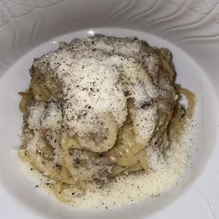 pasta dish, pasta, food