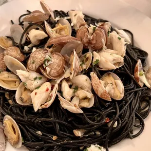 Black spaghetti with crabmeat and clams.