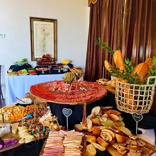 Wedding Cocktail Hour